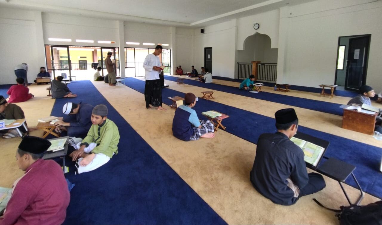 Kesulitan Menghafal Al-Qur’an?