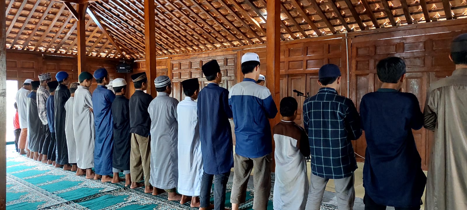 Fenomena Malas Shalat di Kalangan Remaja