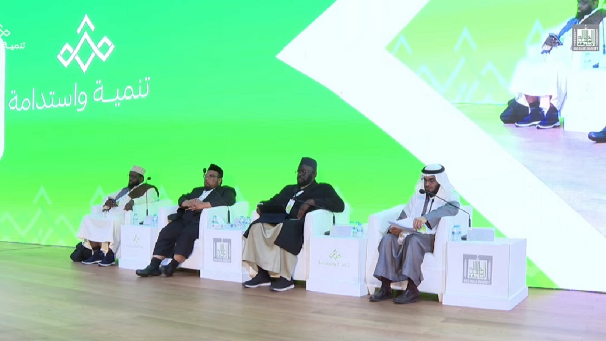 Pemaparan Program Wadi Mubarak Berhasil Membuat Decak Kagum Para Tokoh Internasional dalam Simposium Ilmiah III di Arab Saudi [Video]