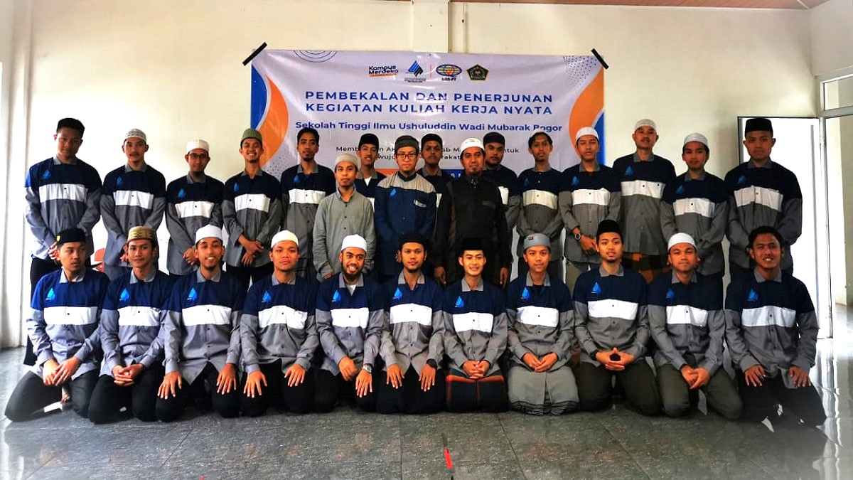 Pemberangkatan Mahasiswa KKN STIU Wadi Mubarak Bogor: Menuju Masyarakat Qur’ani Yang Berkarakter